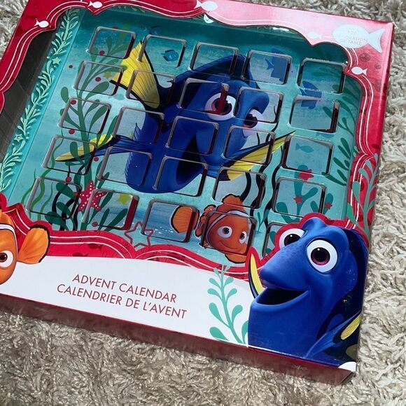 NIB Disney Kurt S. Adler Finding Dori 9.5” Tabletop Advent Calendar Christmas - Picture 6 of 9
